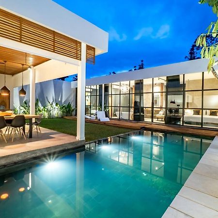 Rouge - Loft Dimanisa Villa Ubud Exteriör bild